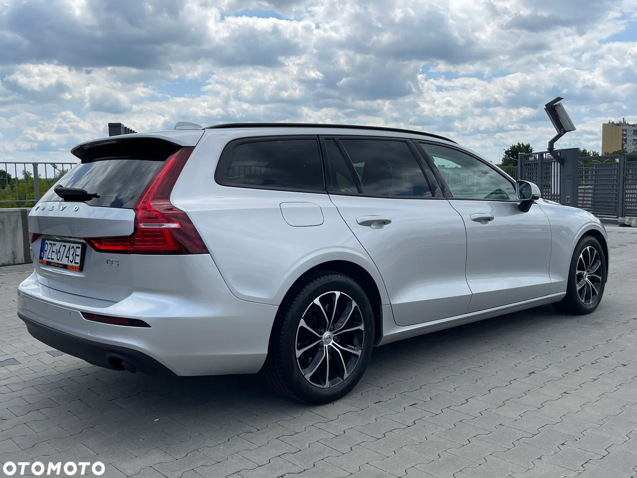 Volvo V60 D3 Geartronic Momentum - 12