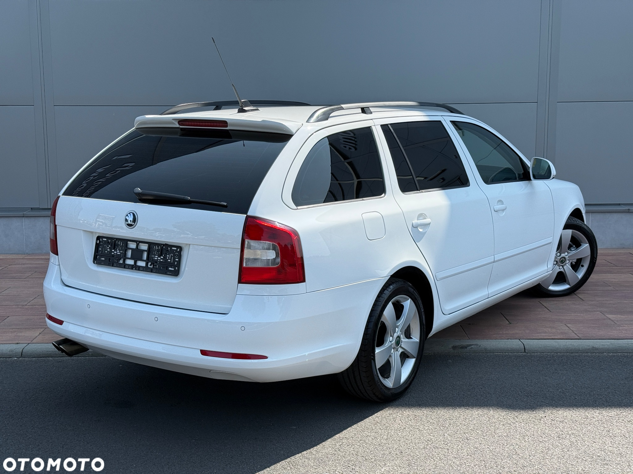 Skoda Octavia Combi 1.4 TSI Sport Edition - 9