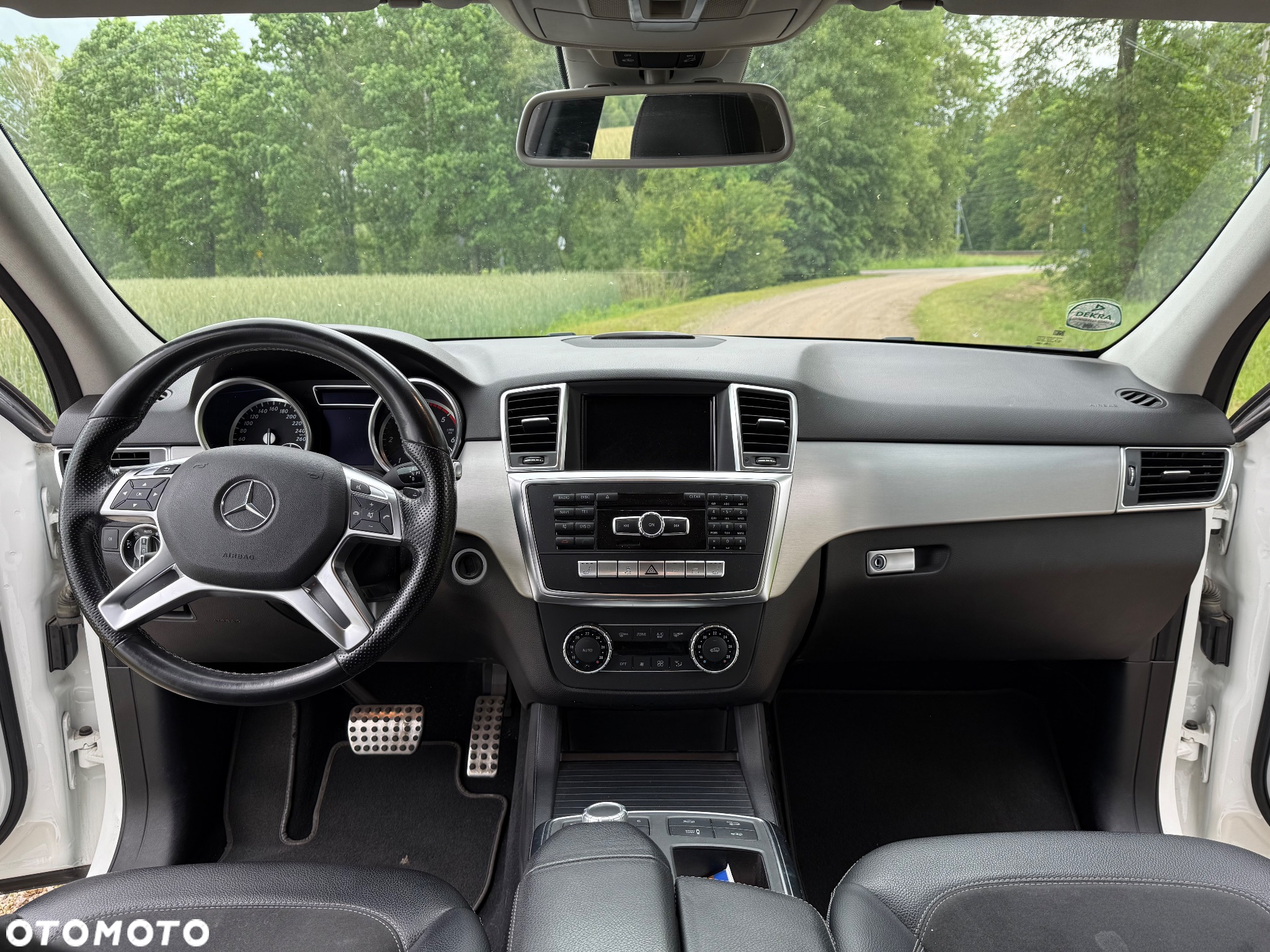 Mercedes-Benz ML 350 BlueTec 4-Matic - 13