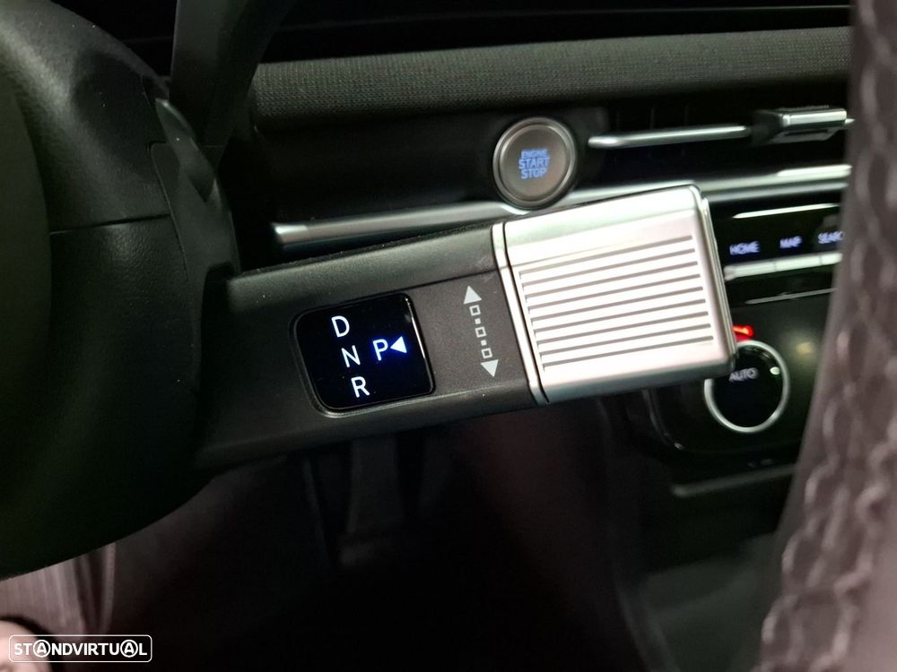 Hyundai Tucson 1.6 T-GDI HEV Premium — fotografia 18