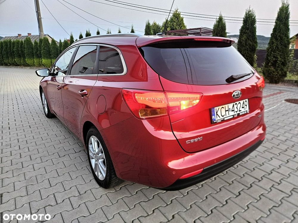Kia Ceed 1.6 CRDi SCR L Business Line Plus DCT - 6