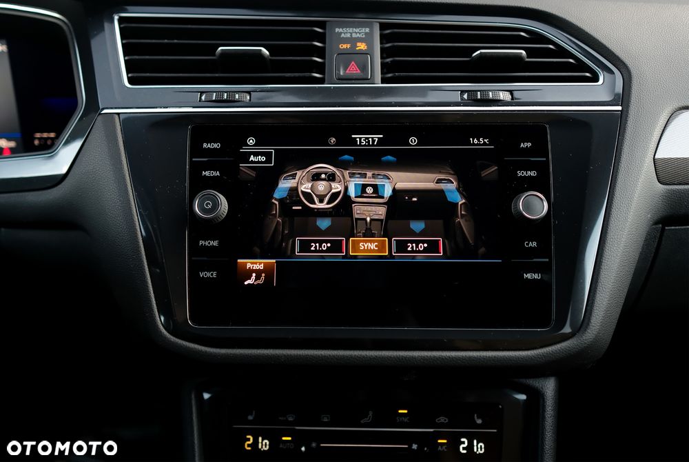 Volkswagen Tiguan - 22