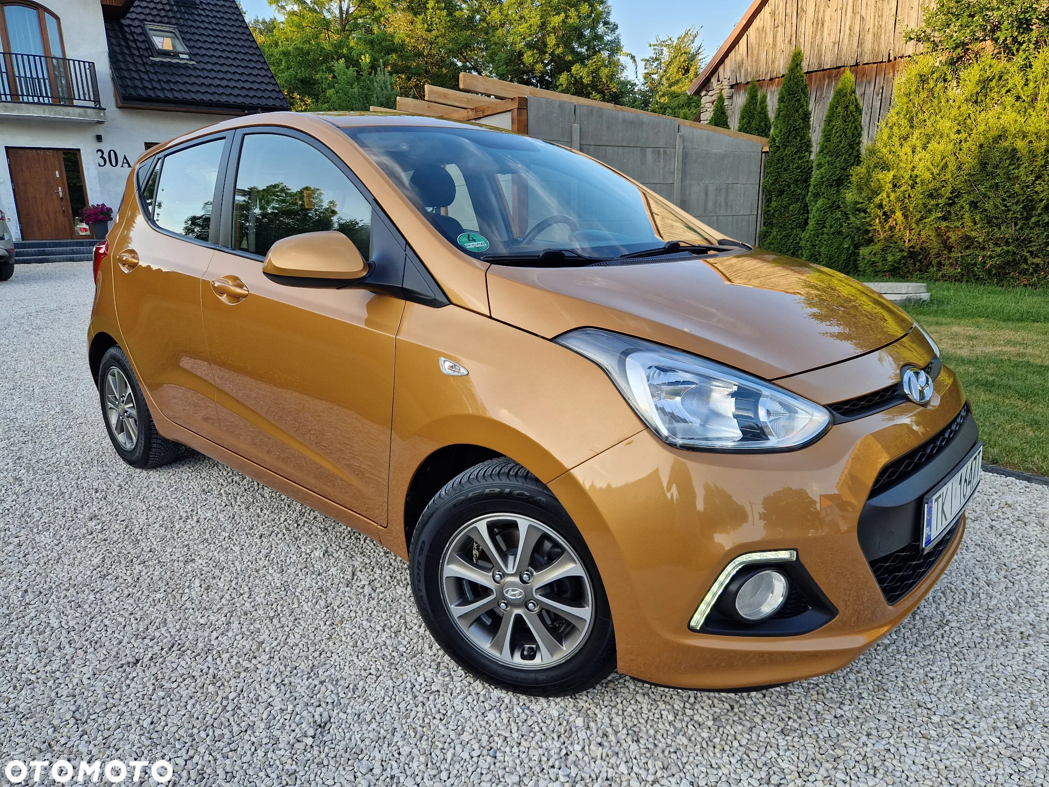 Hyundai i10 1.0 Fifa World Cup Edition - 2