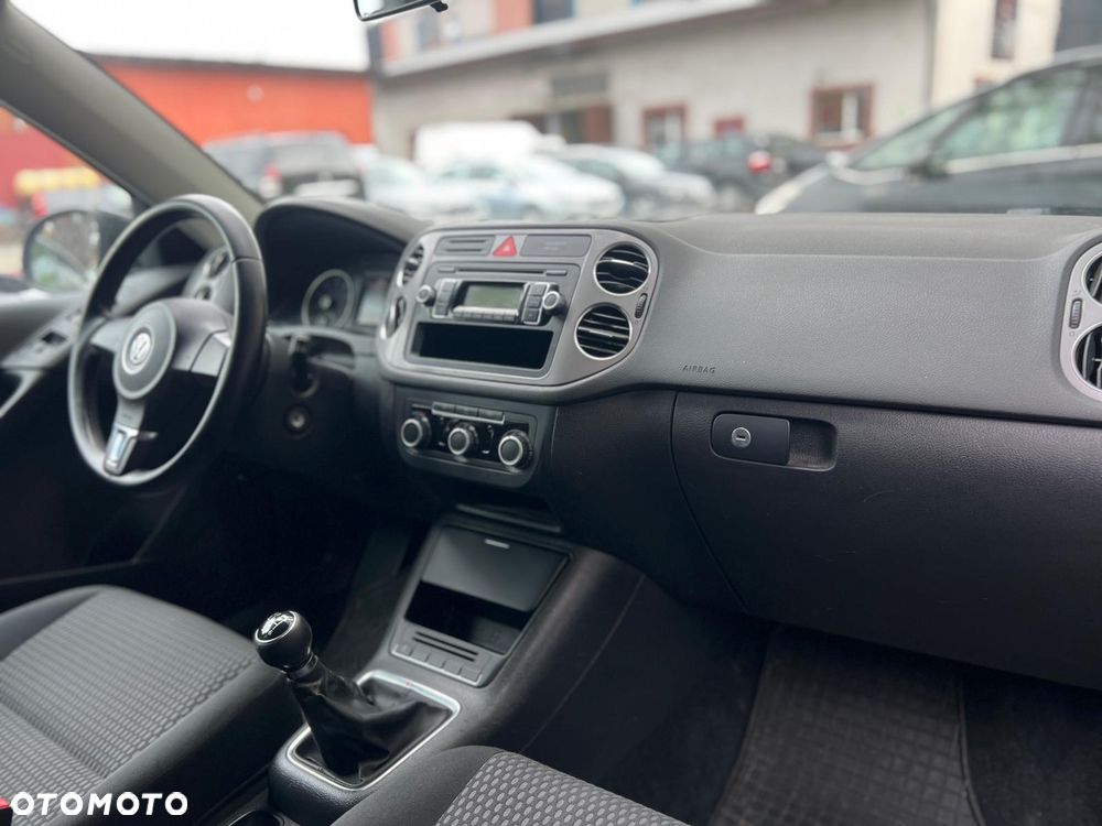 Volkswagen Tiguan - 6