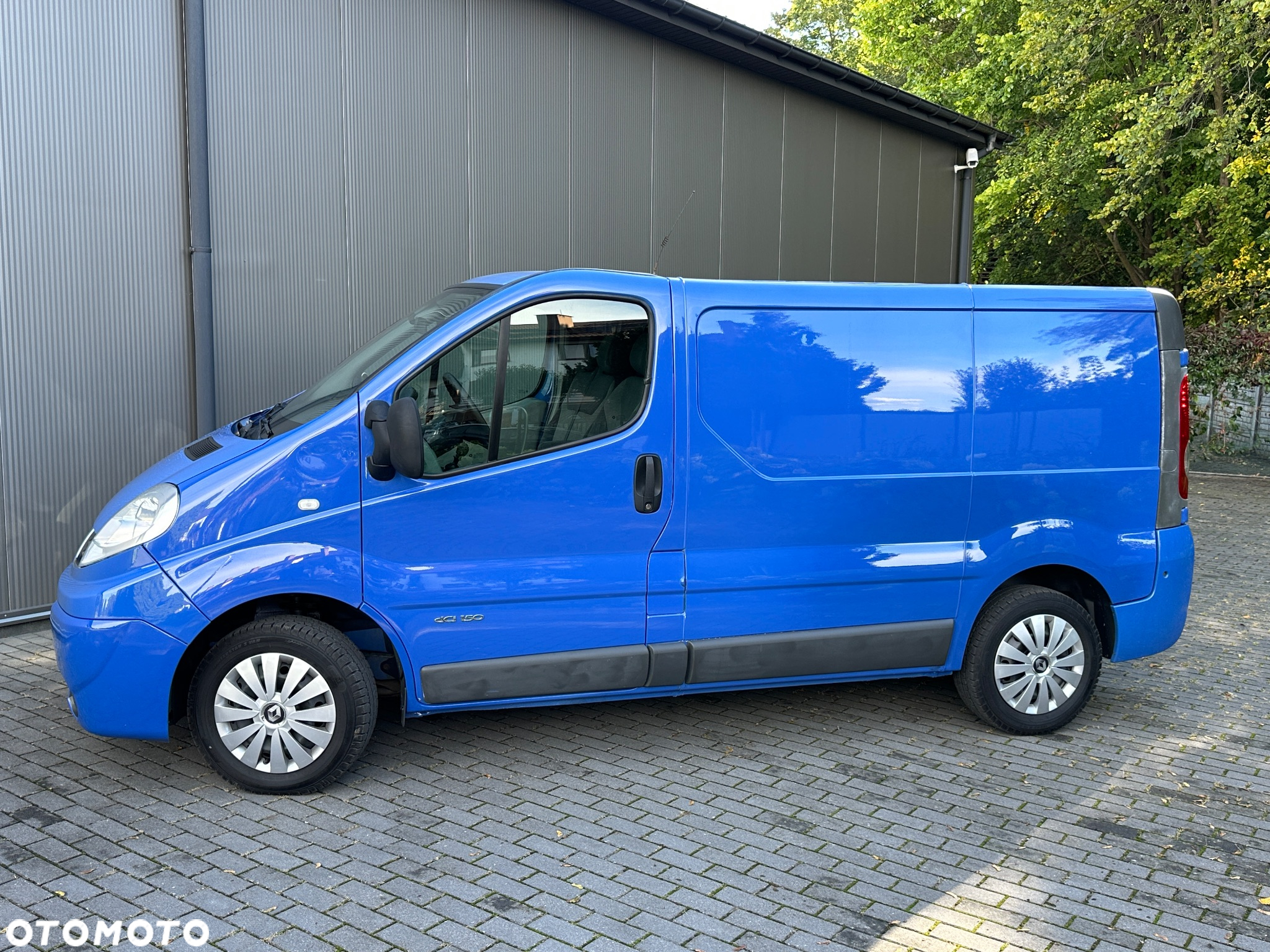 Renault Trafic - 12
