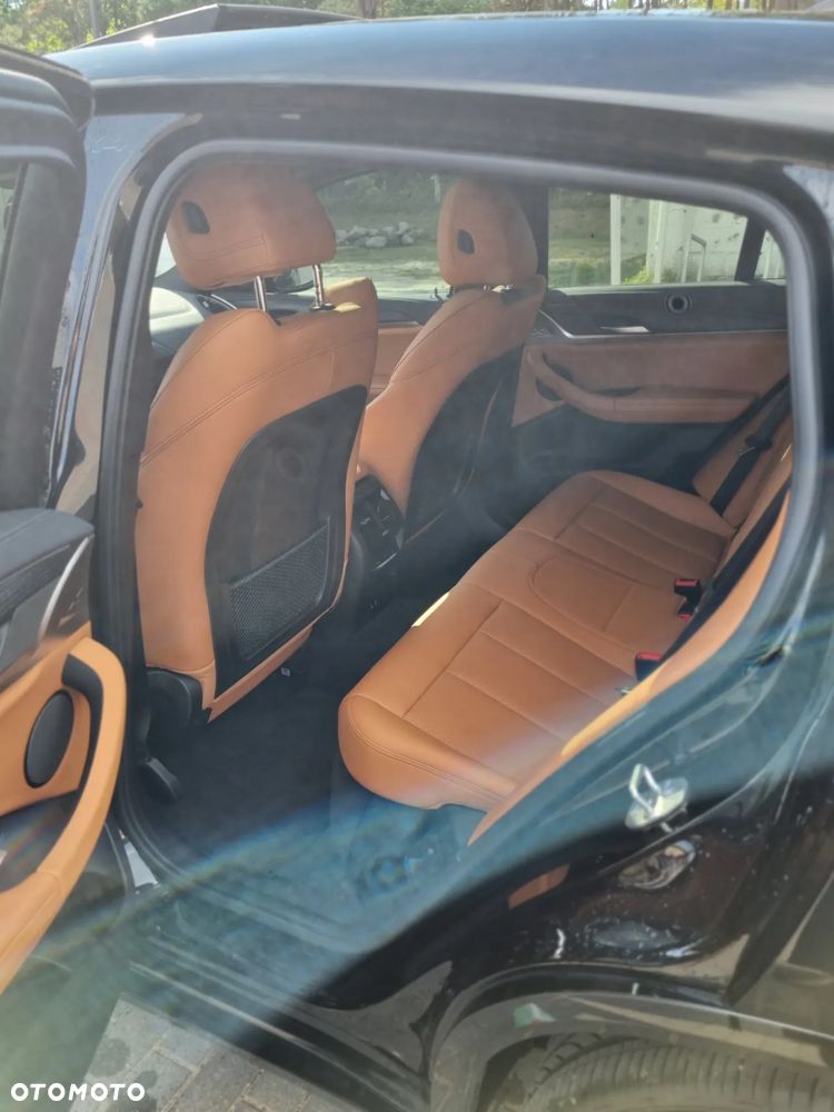 BMW X4 - 24