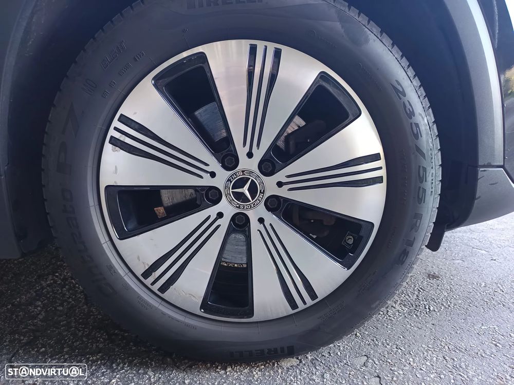 Mercedes-Benz EQA 250+ - 26