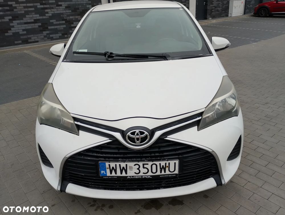 Toyota YARIS - 2