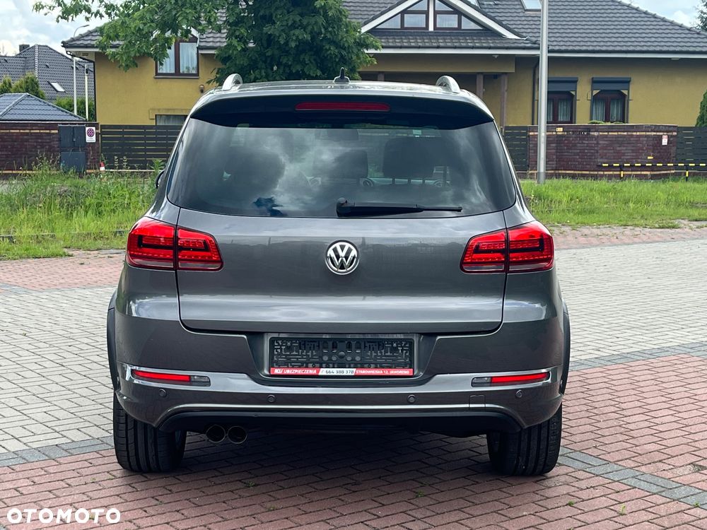 Volkswagen Tiguan 2.0 TDI 4Mot Perfectline R-Style DSG - 6
