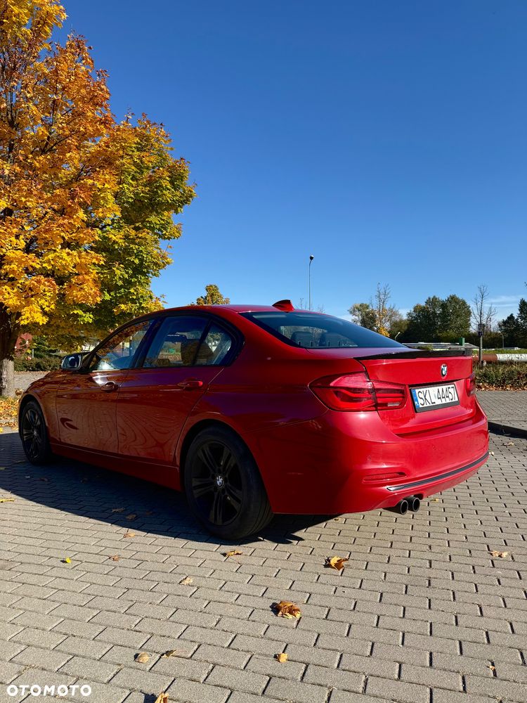 BMW Seria 3 320i - 6