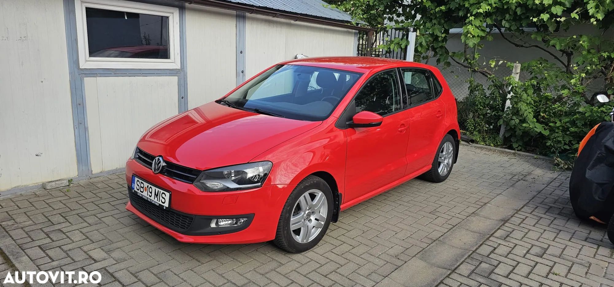 Volkswagen Polo 1.2 TSI Comfortline - 1