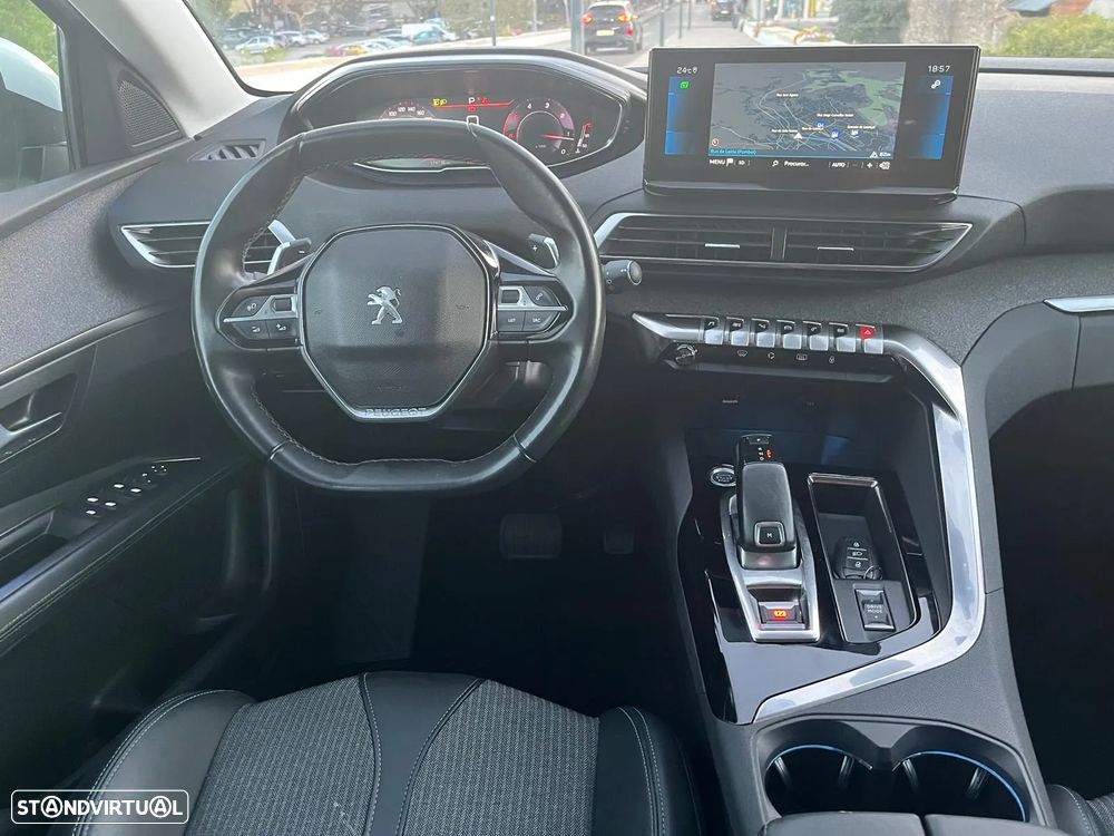 Peugeot 3008 1.5 BlueHDi Allure EAT8 - 4