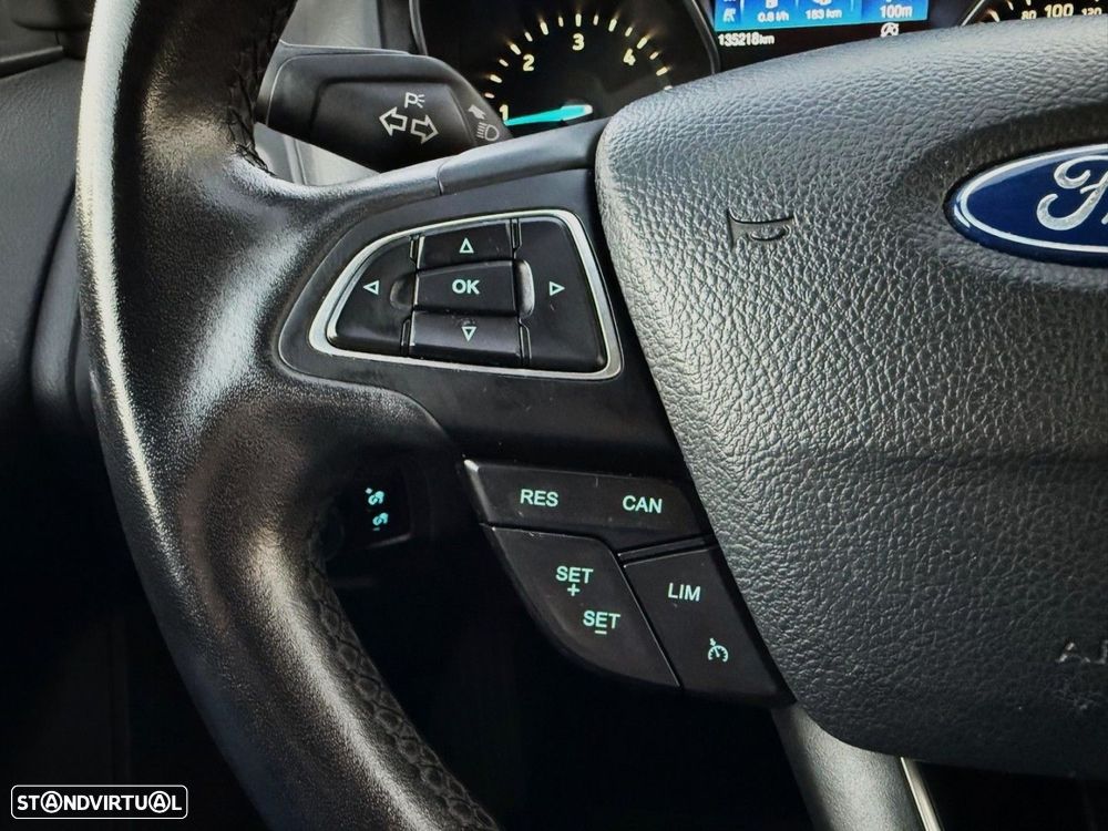 Ford Focus 1.5 TDCi EcoBlue Titanium - 31