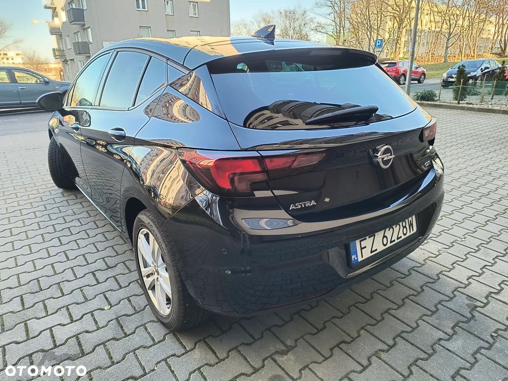 Opel Astra 1.6 D (CDTI) Start/Stop Edition - 4