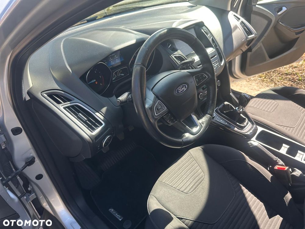 Ford Focus 1.6 TDCi DPF Start-Stopp-System Titanium - 7