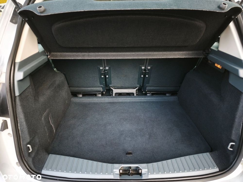 Ford C-MAX - 17