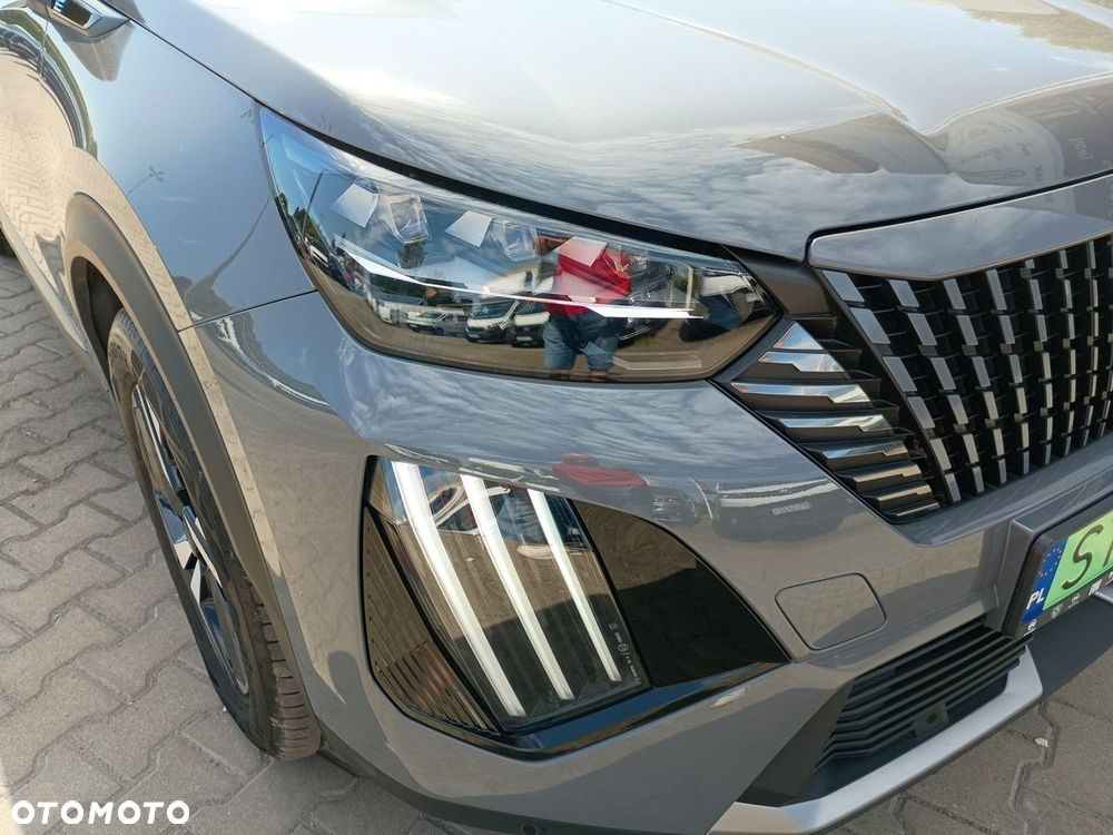 Peugeot 2008 - 12