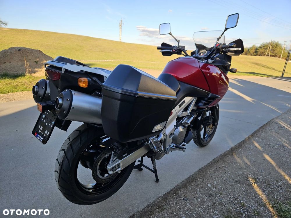 Suzuki DL - 4