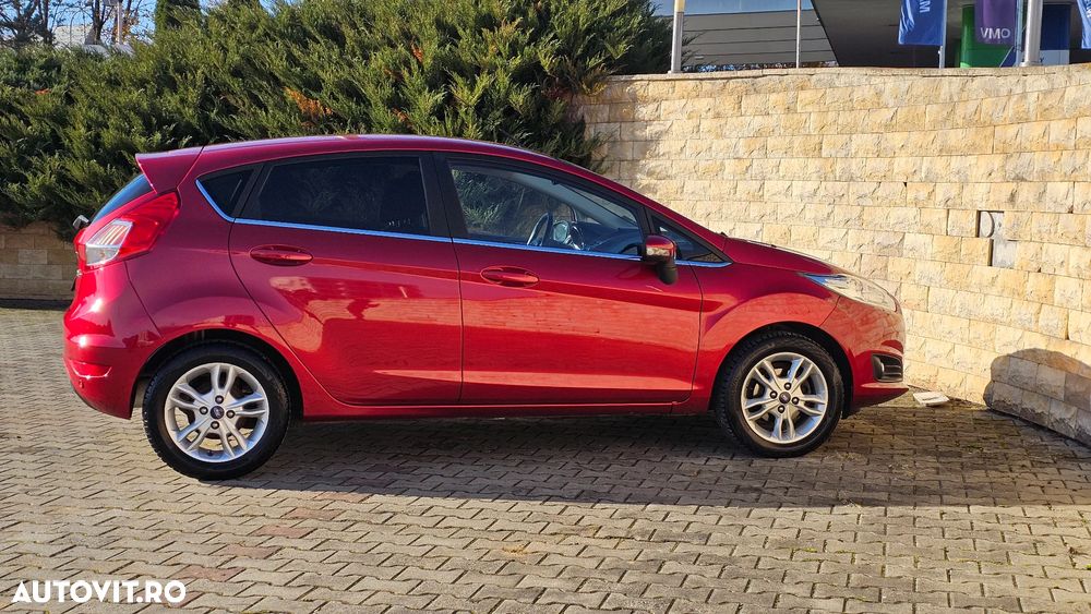 Ford Fiesta 1.0 EcoBoost Start-Stop Titanium - 6