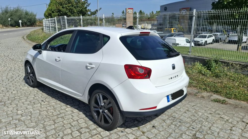 SEAT Ibiza 1.6 TDI 25 Anos DPF - 4