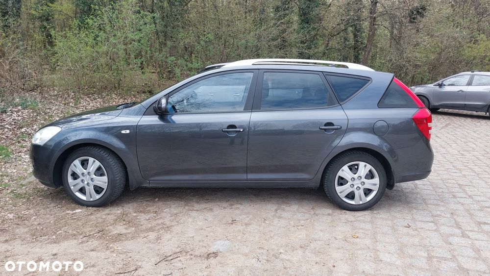 Kia Ceed 1.6 Crdi Optimum + - 18