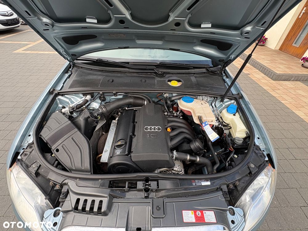 Audi A4 Limousine 1.6 - 27