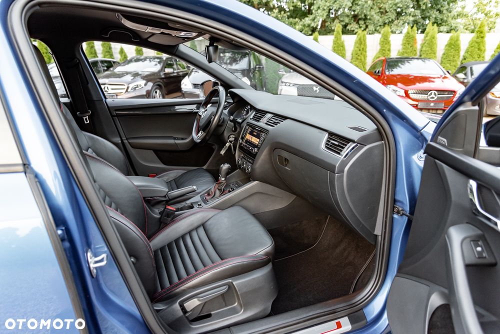 Skoda Octavia 2.0 TDI 4x4 RS DSG - 24