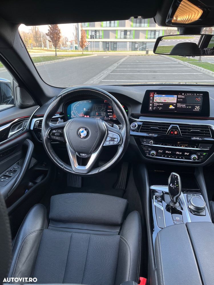 BMW Seria 5 520d AT MHEV - 11