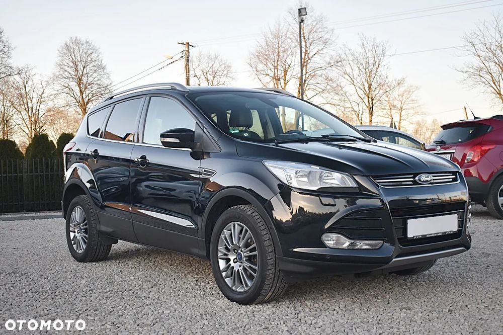 Ford Kuga 2.0 TDCi 2x4 Titanium - 10