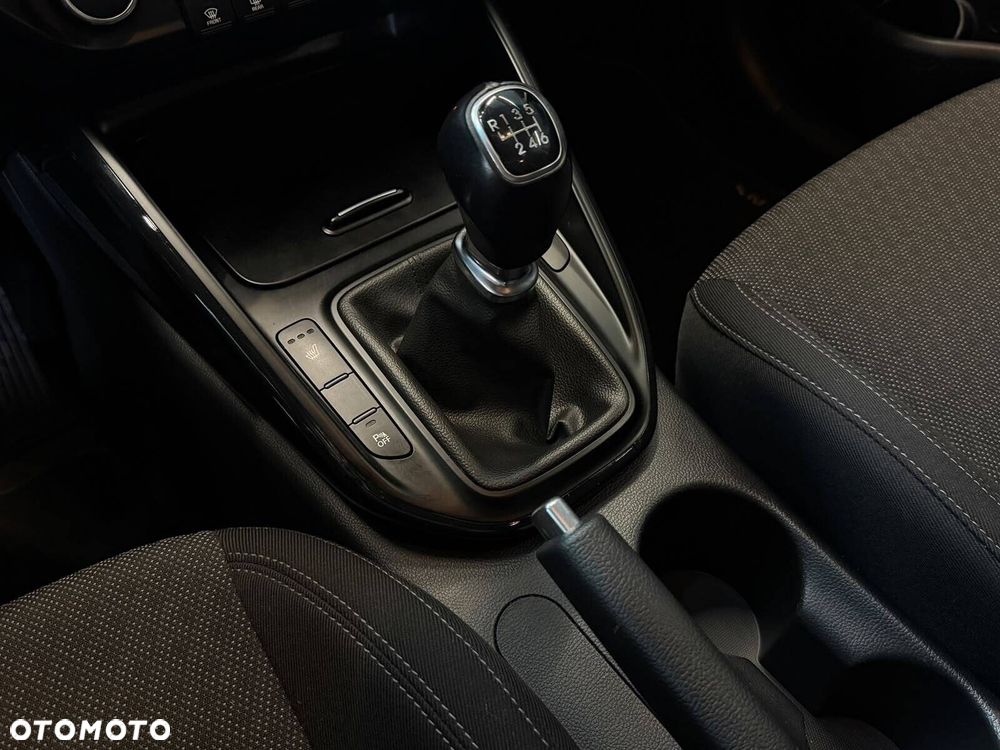 Kia Carens 2017