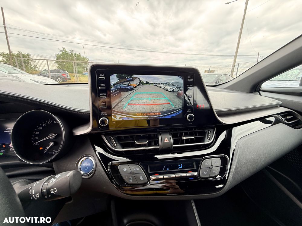 TOYOTA C-HR 2022 — imagine 9
