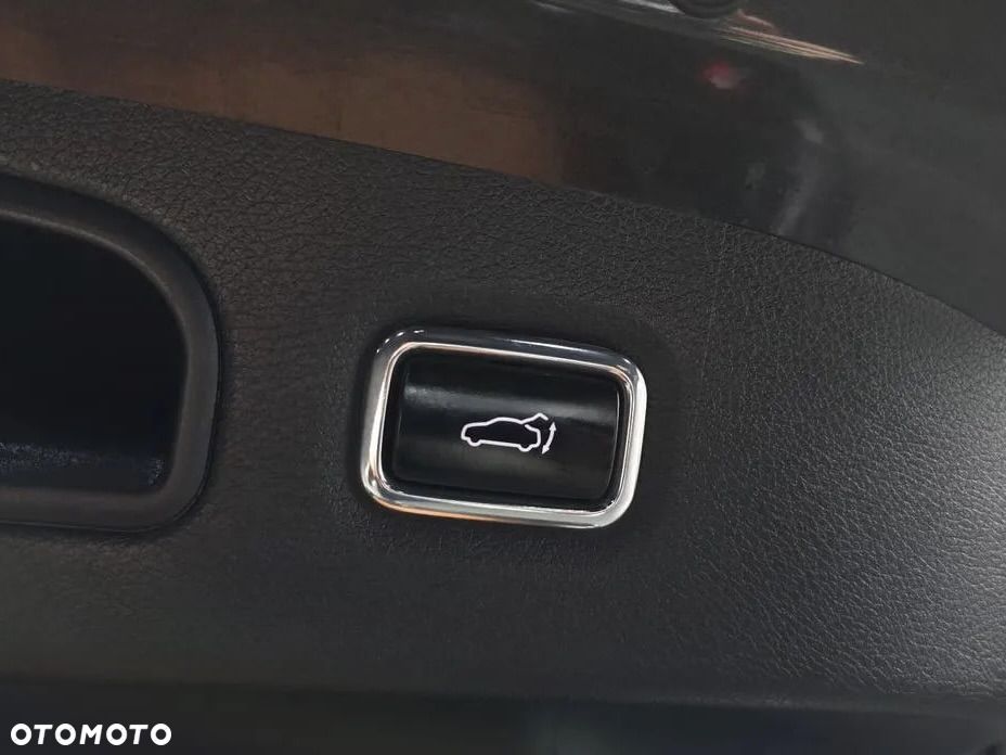Kia Stinger 3.3 T-GDI V6 GT AWD - 17