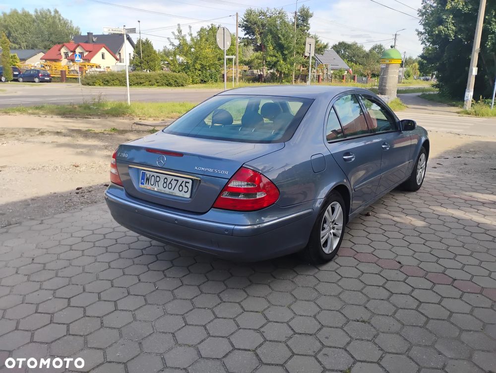 Mercedes-Benz Klasa E 200 Kompressor T Elegance - 3