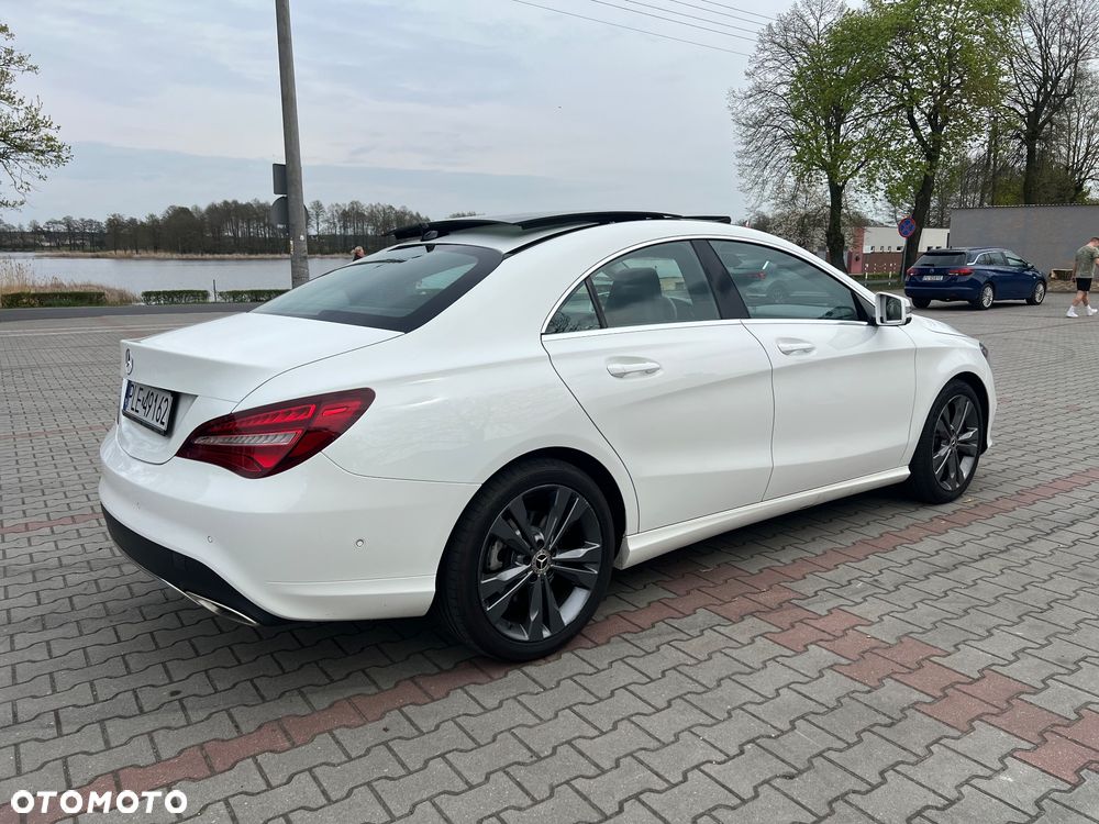 Mercedes-Benz CLA 180 - 6