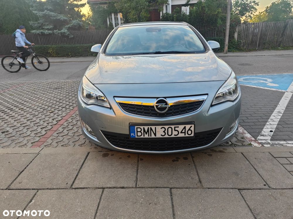Opel Astra 1.4 Turbo Cosmo - 20