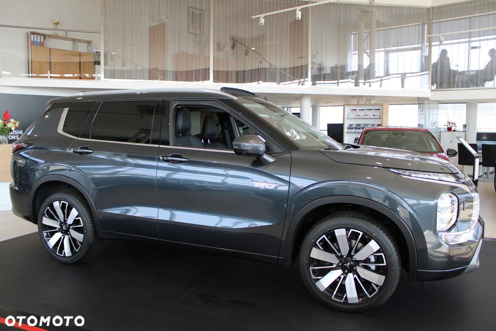 Mitsubishi Outlander Instyle - 2