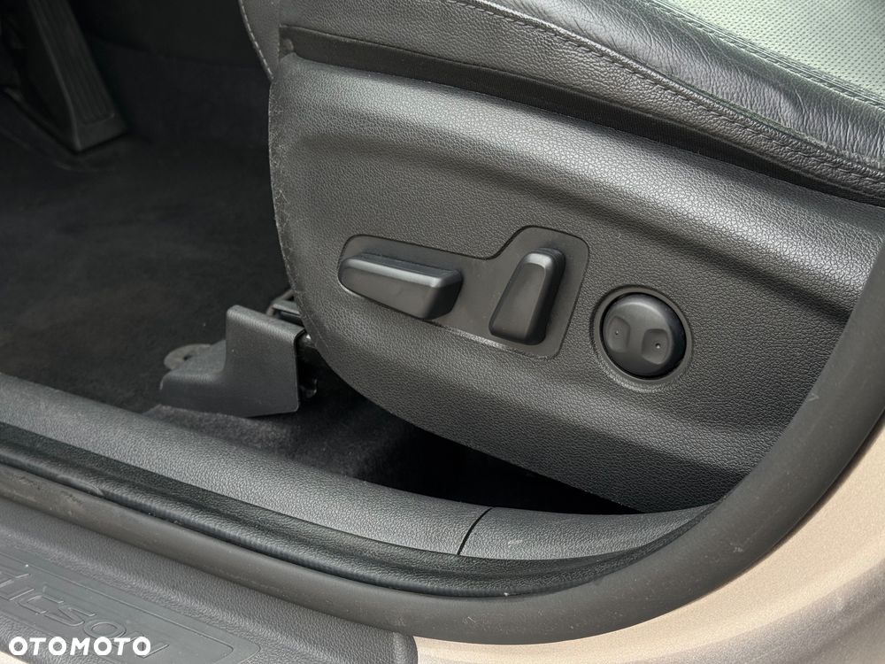 Hyundai Tucson blue 1.6 CRDi 2WD DCT Premium - 20