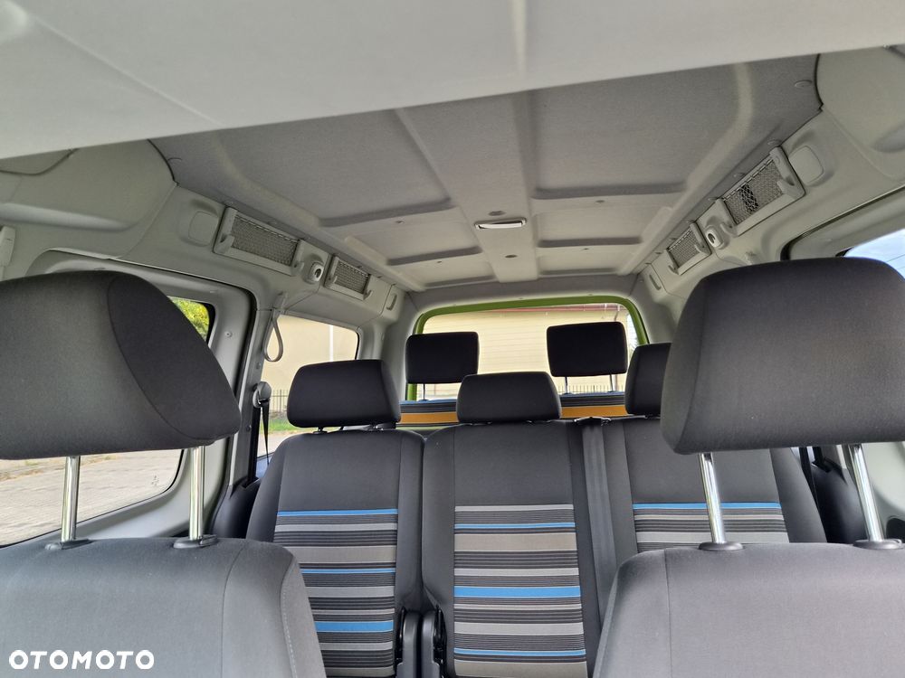Volkswagen Caddy - 14