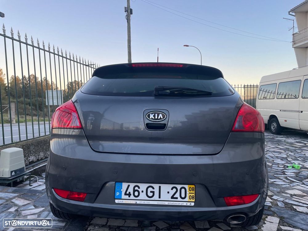Kia ProCeed - 3