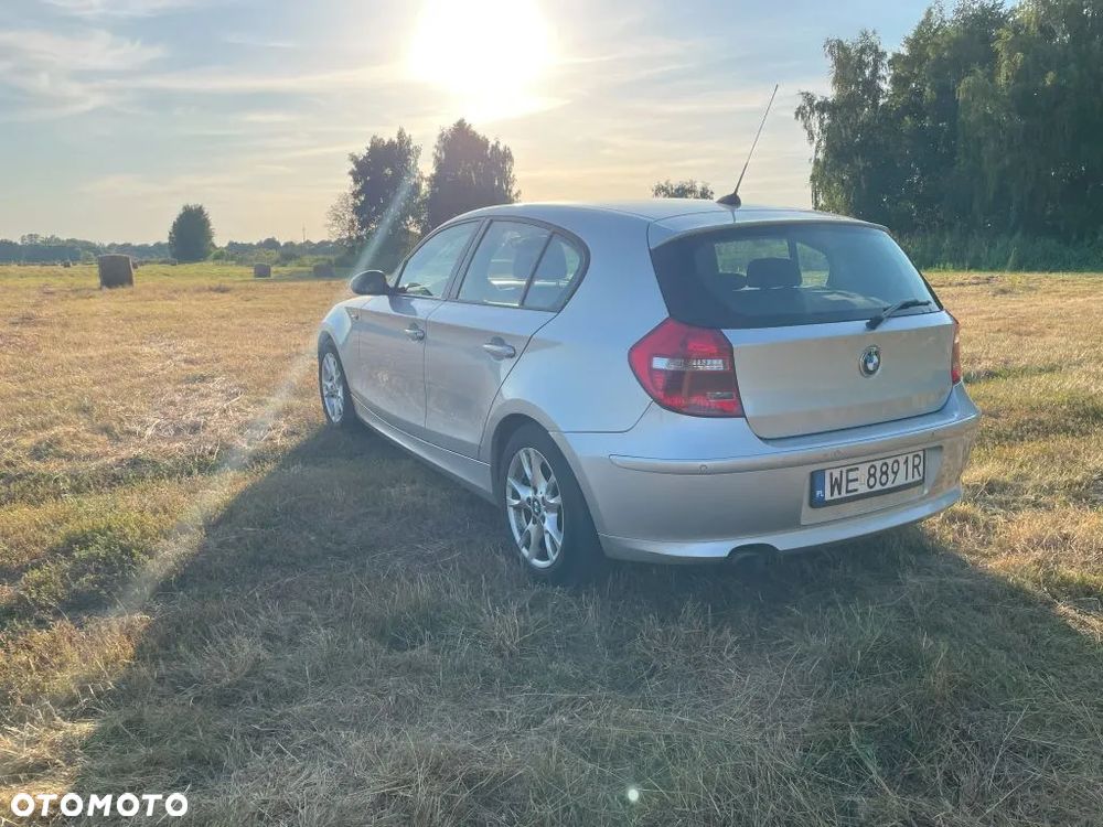 BMW Seria 1 118d - 5