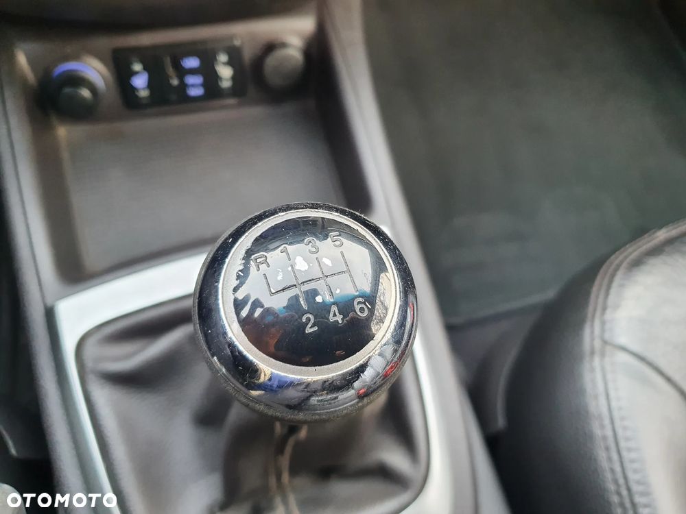 Hyundai Santa Fe 2.0 CRDi Style - 27