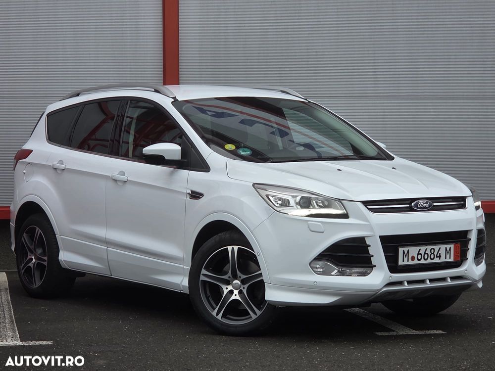 Ford Kuga 2.0 TDCi 2x4 ST-Line - 11