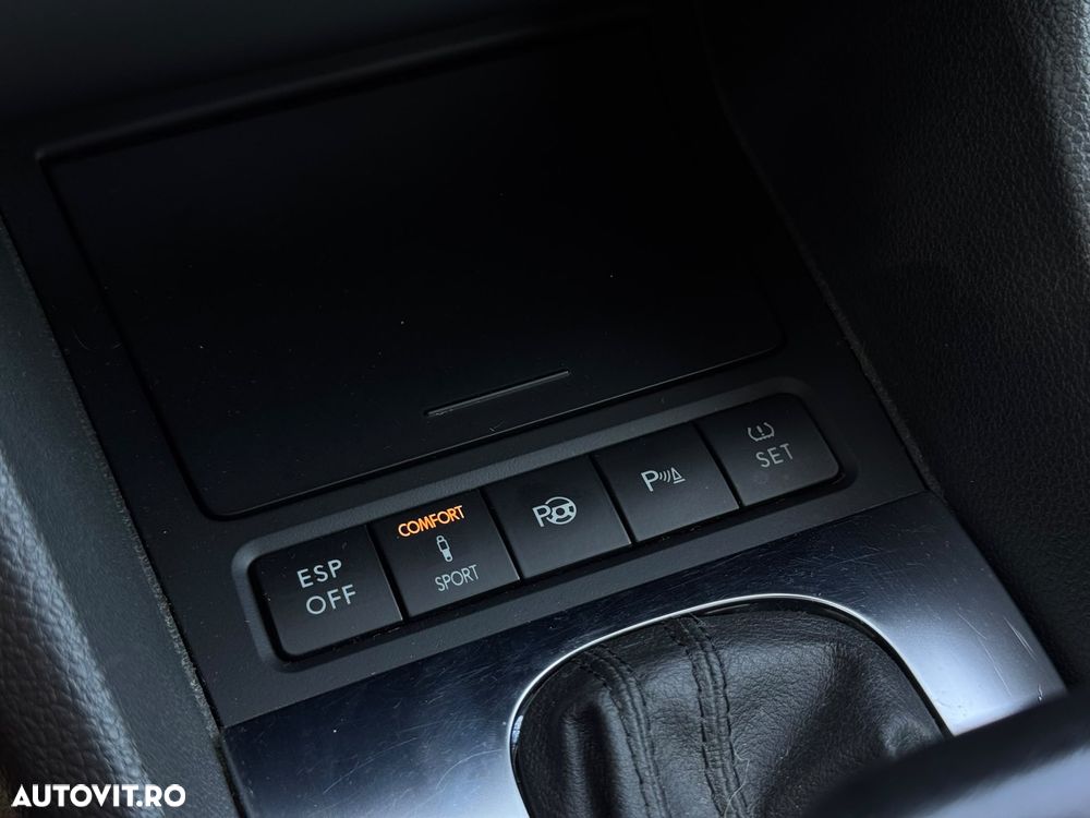 Volkswagen Golf - 36