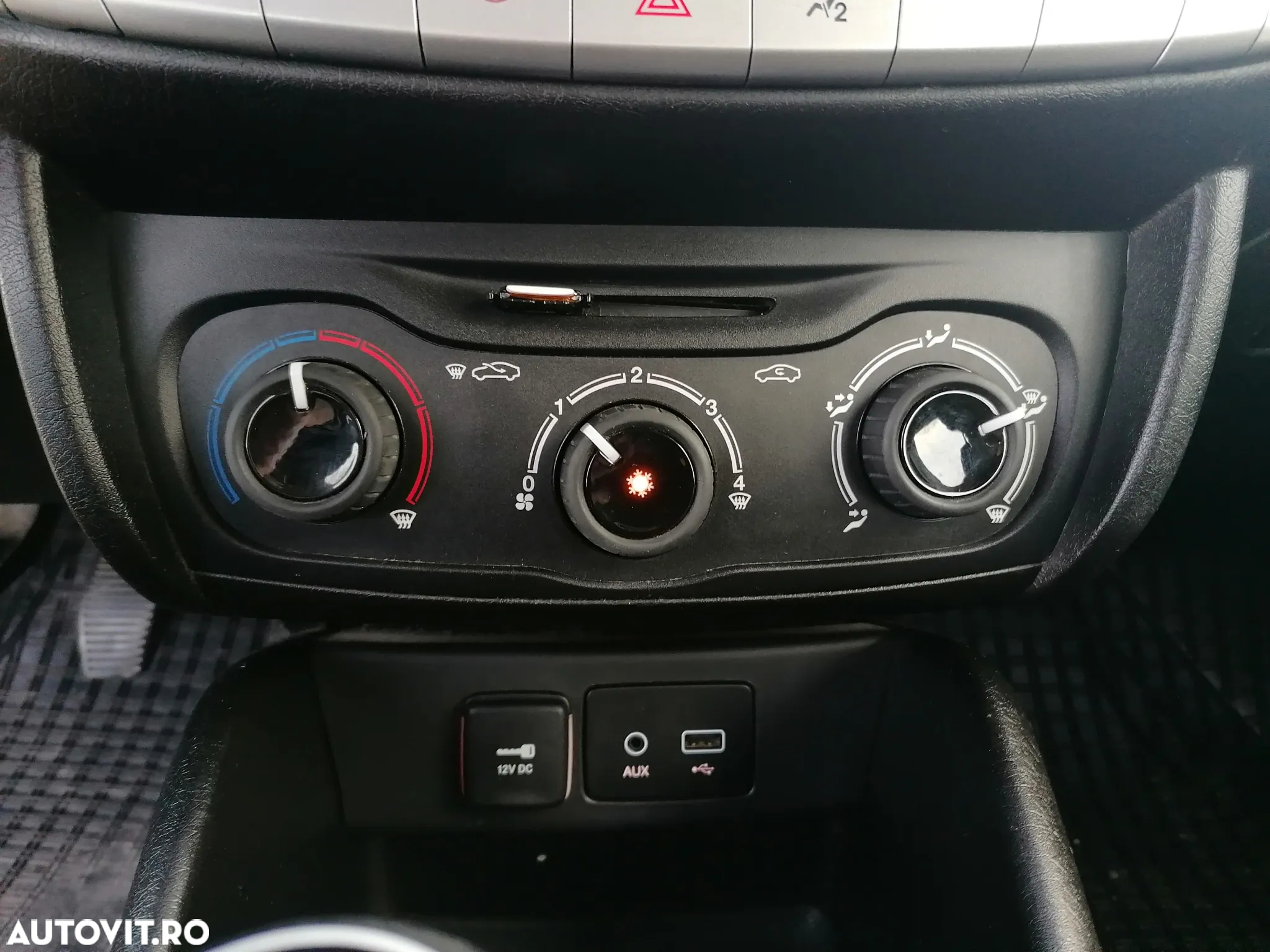Fiat Tipo 1.3 Mjet Pop - 25