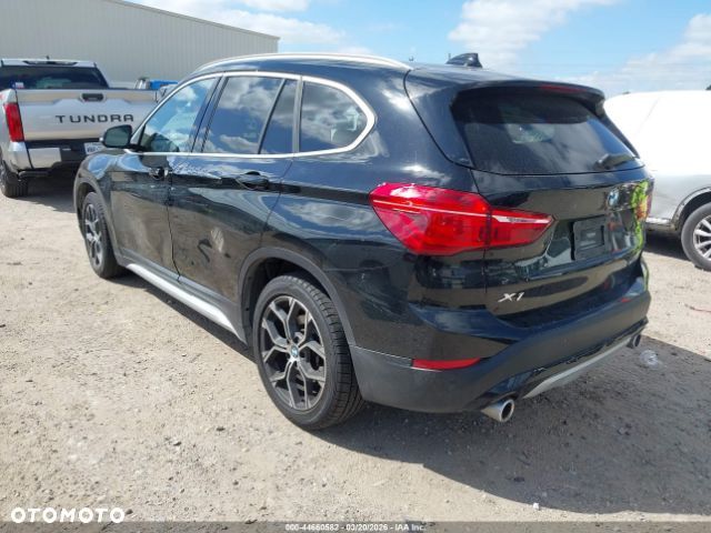 BMW X1 xDrive25i GPF xLine - 3