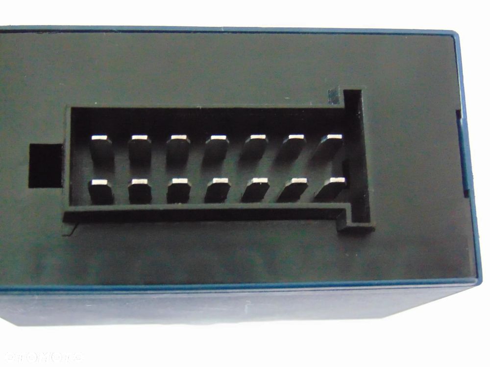 Moduł przekaźnik sterownik świateł haka holowniczego przyczepy 321113 10R-047176 Erich Jaeger Trailer Control VW Volkswagen Skoda Seat Audi Mercedes Volvo Opel Ford Toyota - 8