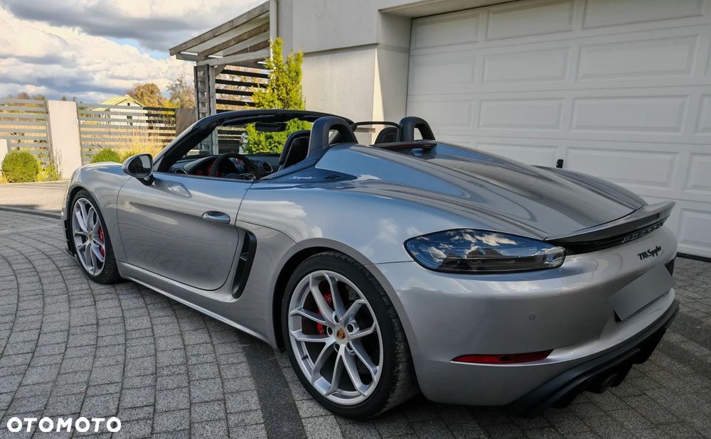 Porsche 718 Spyder ver-spyder - 8