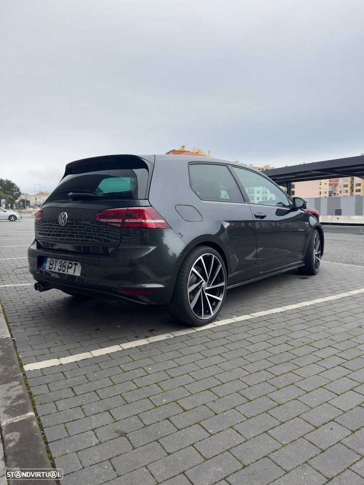 VW Golf 2.0 TDi GTD DSG - 4