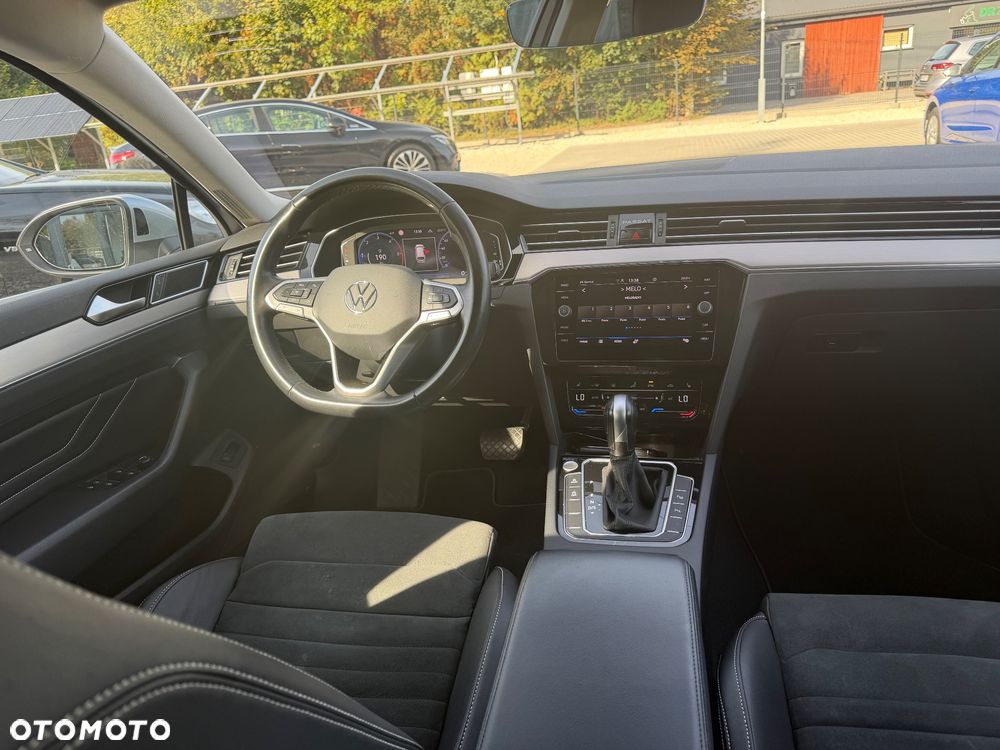 Volkswagen Passat 2.0 TDI EVO Business DSG - 34