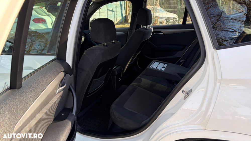 BMW X1 xDrive18d Aut. Sport Line - 16